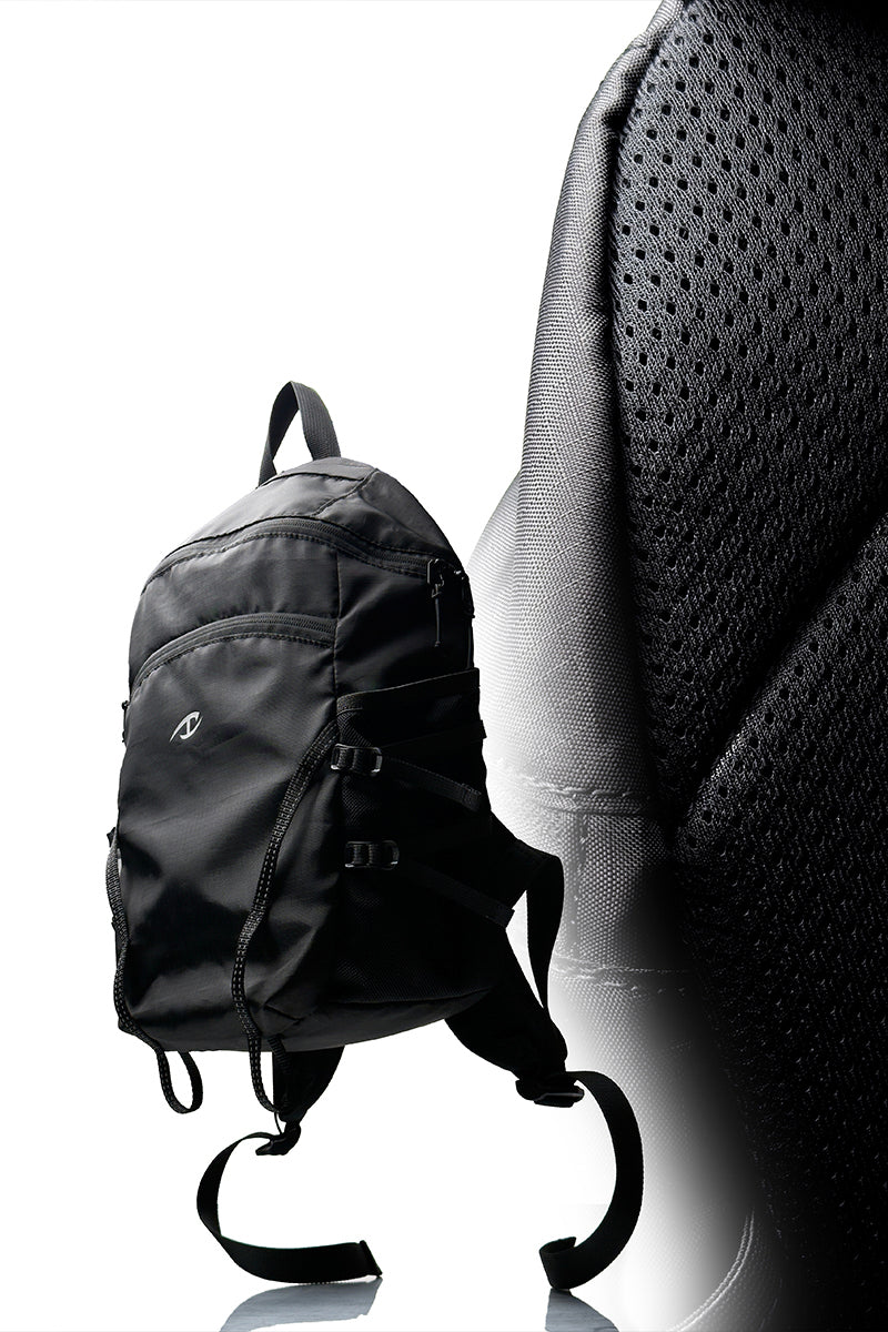 CATSSTAC Windrider Lightweight Water-Repellent Commuter Backpack