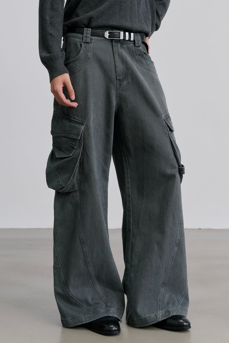 CATSSTAC Curved-seam cargo pants with side pockets