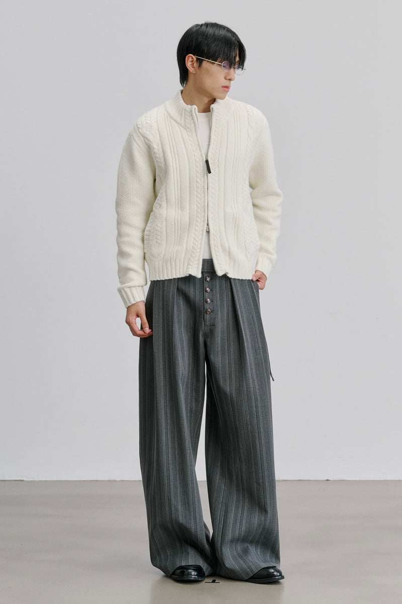 CATSSTAC Ridge Chunky Cable-Knit Zip-Up Cardigan