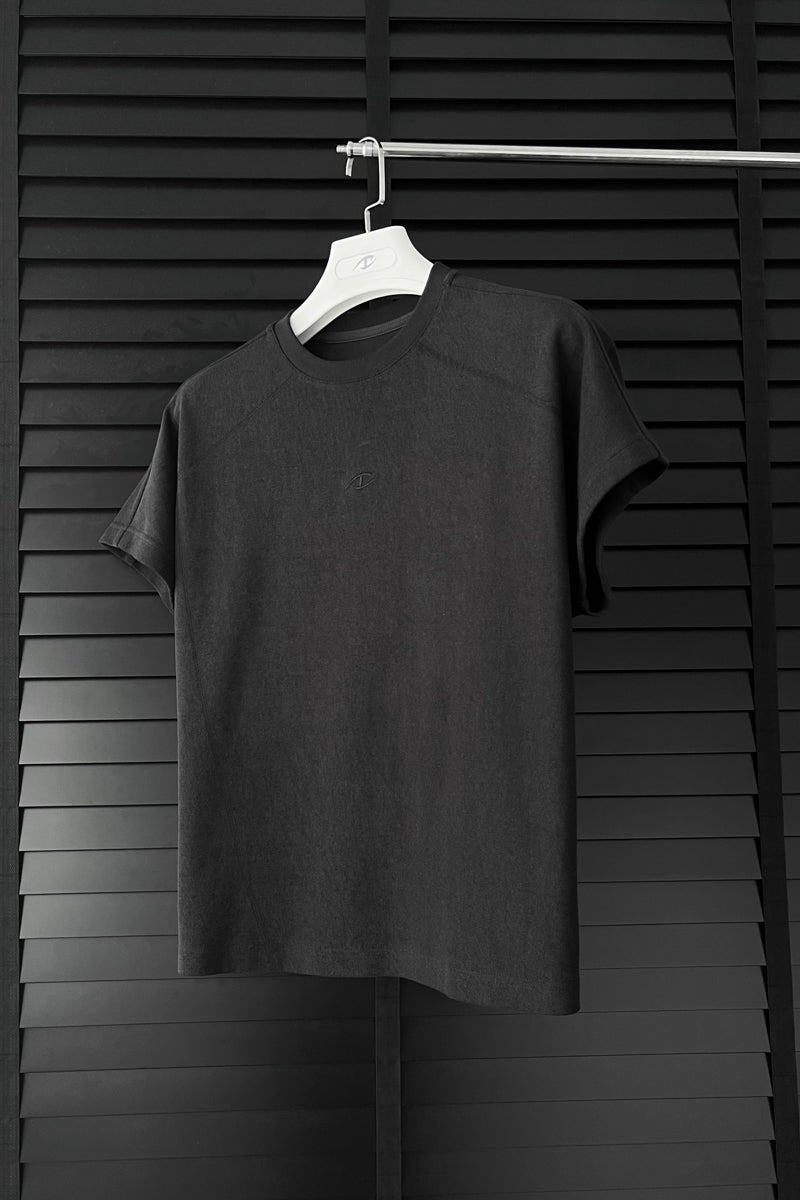 CATSSTAC Off-the-shoulder T-shirt