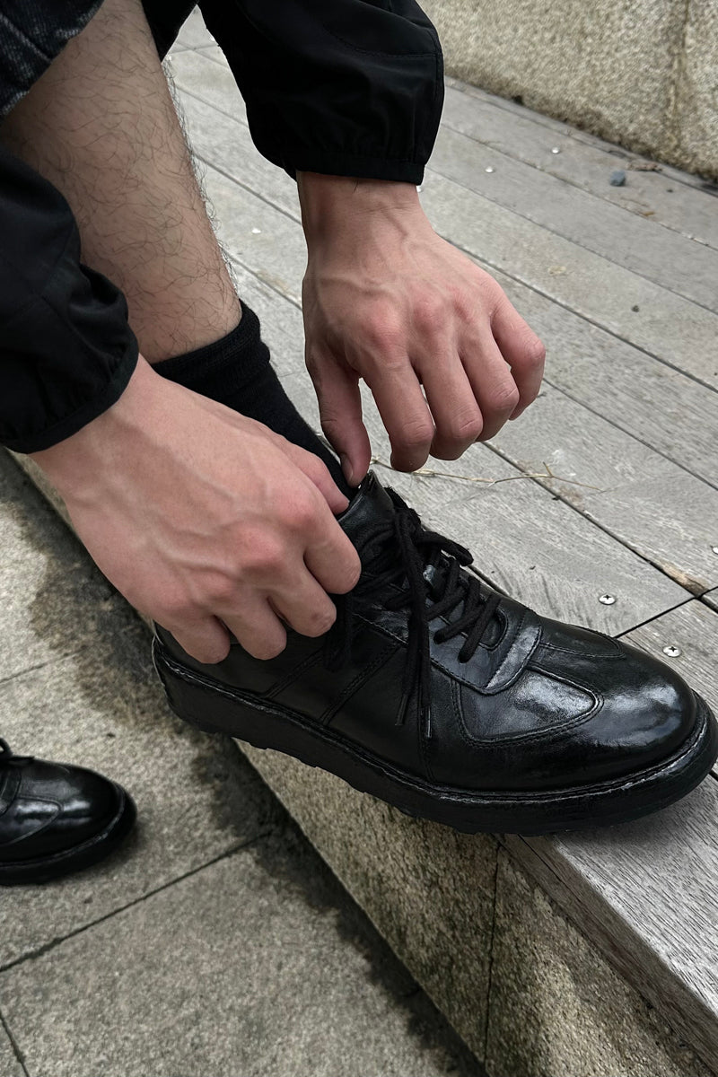 CATSSTAC washed horse leather training shoes